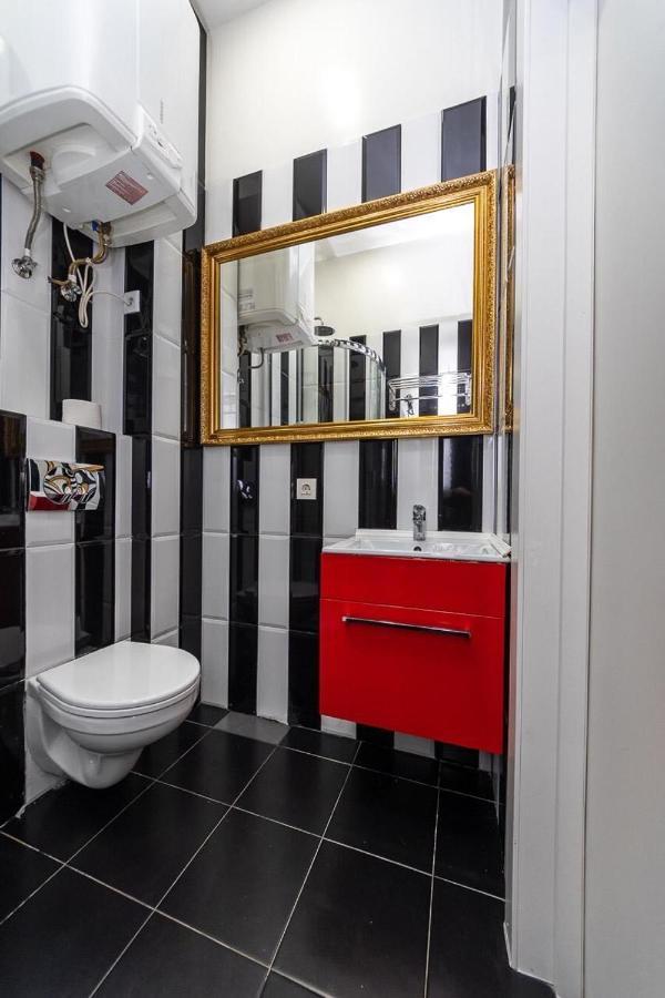 Apartment Alex Near Kreshatik St *